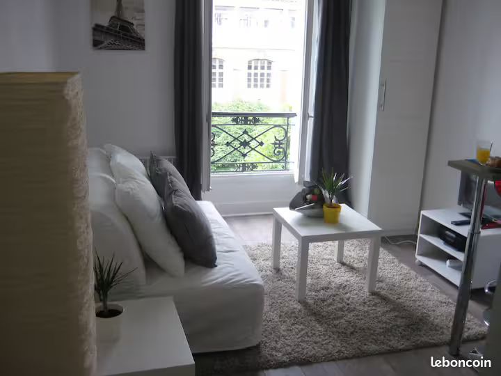 Appartement 1 pièce 15 m² · à Paris · 15 m² · 178 000 €