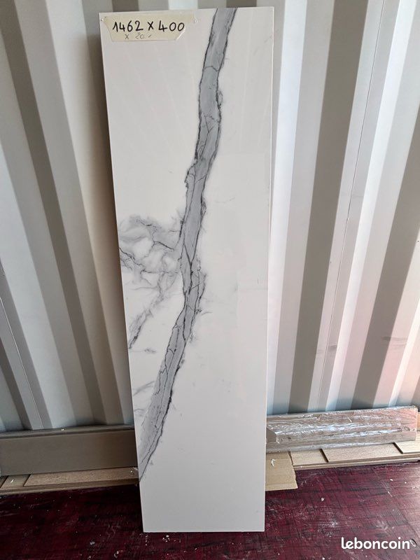 Crédence en Marbre laminam 1462× 400, motif marbré (image 1)