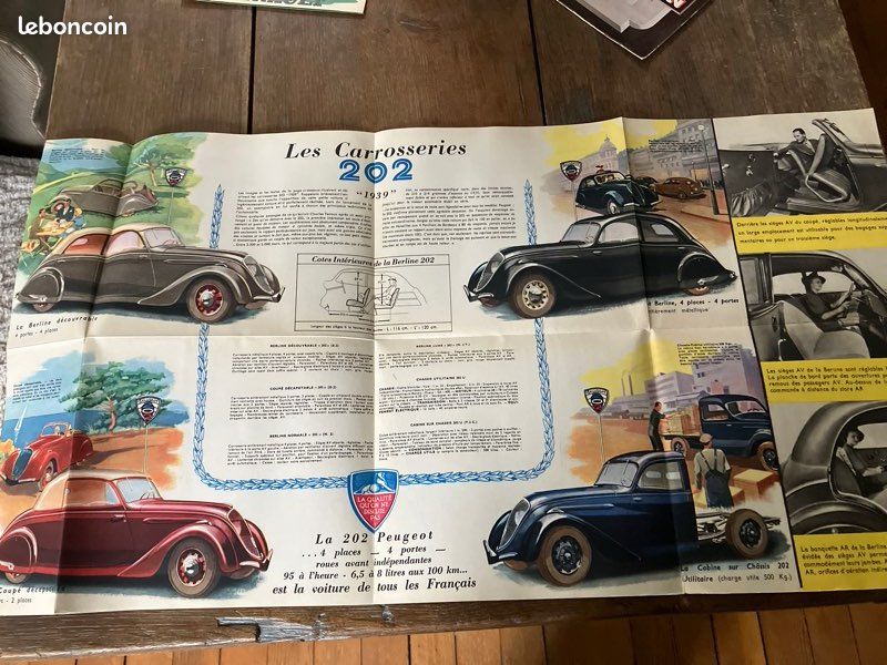 Publicité Originale Peugeot 202 – 1938 – « La Voiture Des Français » – Noir Et Blanc