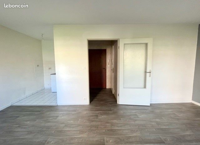 Appartement 1 pièce 28 m² · à Orléans · 28 m² · 418 €