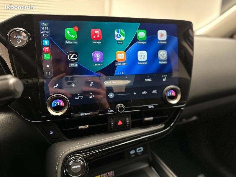 Lexus NX 450h+ Luxe 4WD MY25 (image 29)