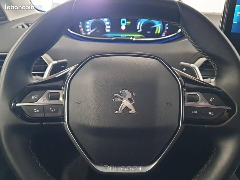 Peugeot 3008 HYBRID 225ch Allure Pack e-EAT8 (image 21)