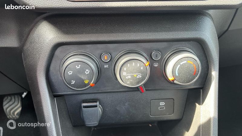 Dacia Sandero 1.0 ECO-G 100ch Stepway Expression -24 (image 26)