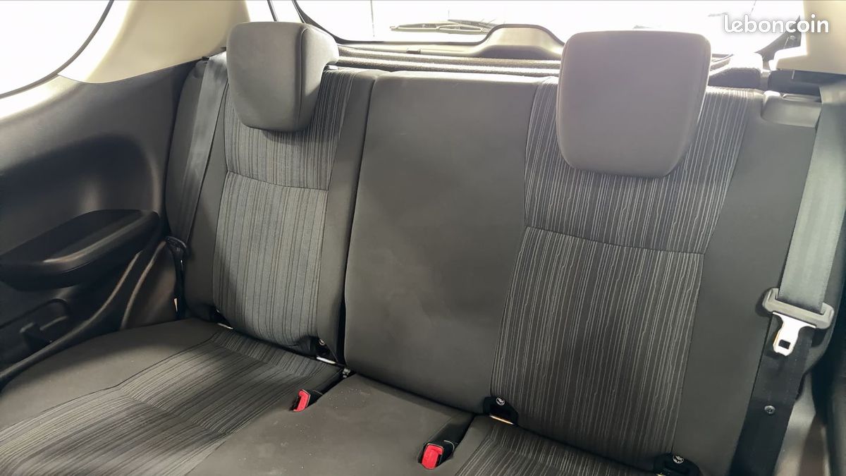 Suzuki Swift 1.2 VVT 94 Privilege (image 9)