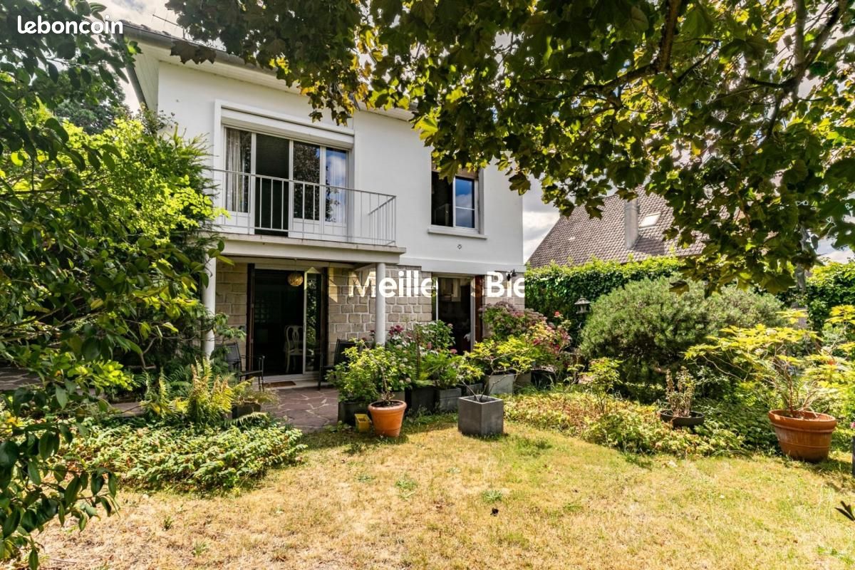 Maison 5 pièces 135 m² · à Louveciennes · 135 m² · 750 000 €