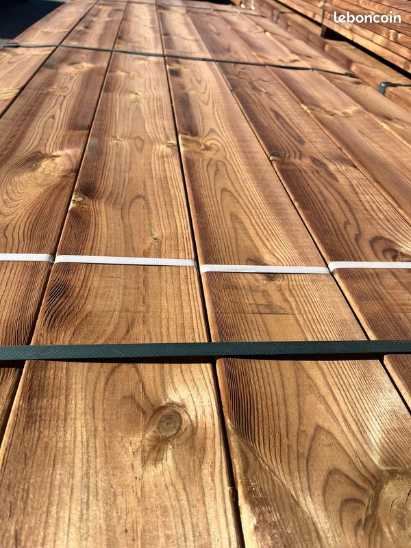 Lames de terrasse pin cl4 27x145mm (image 1)