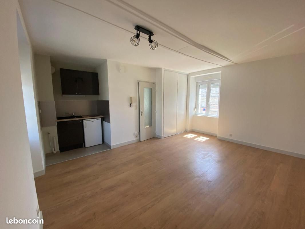 Appartement 1 pièce 26 m² · à Angers · 26 m² · 572 €