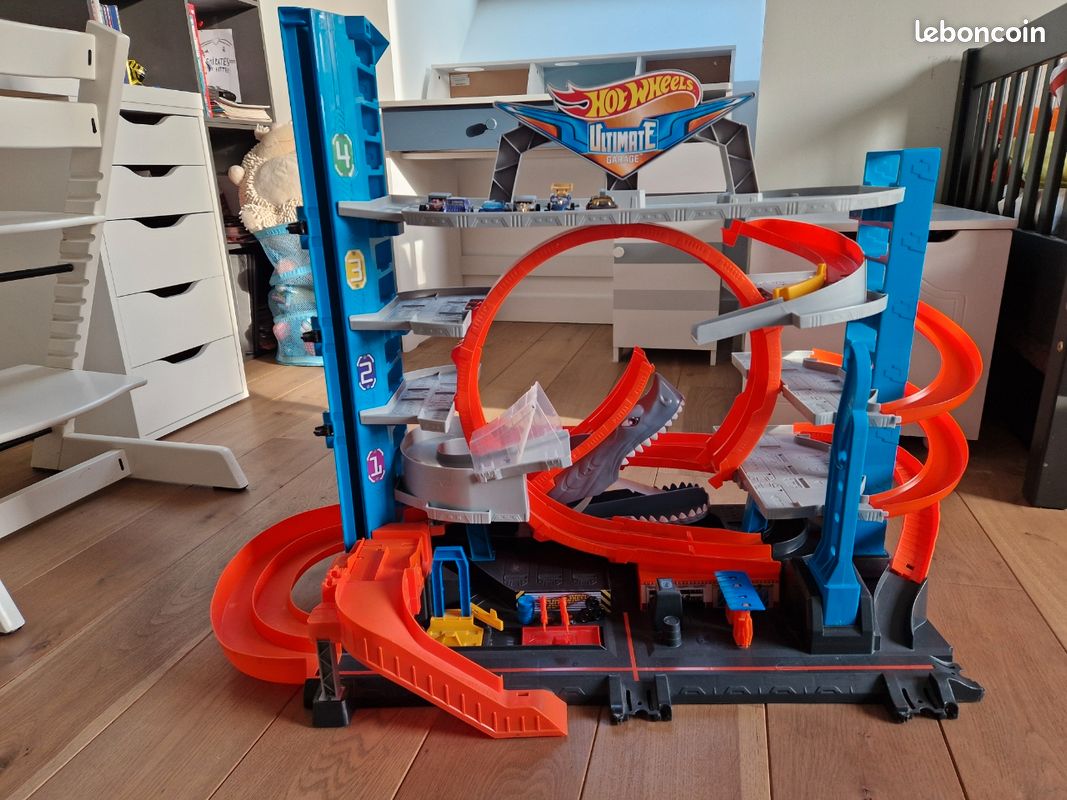 Camion garage Hotwheels (image 5)