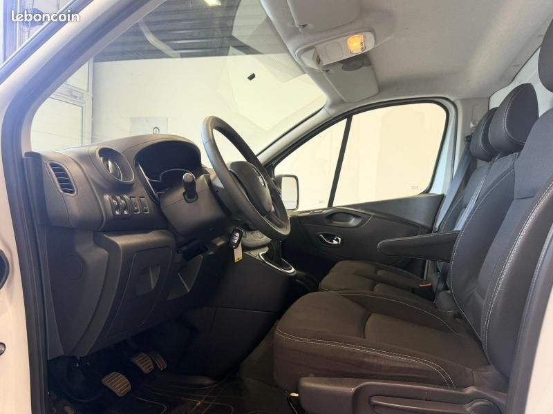 Renault Trafic Fg L1H1 1000 2.0 dCi 120ch Grand Confort E6 (image 16)