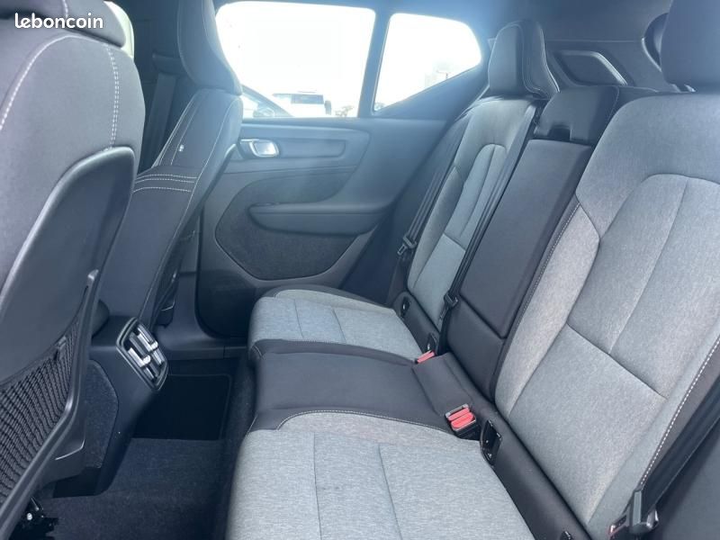 Volvo XC40 B3 163ch Start DCT 7 (image 10)