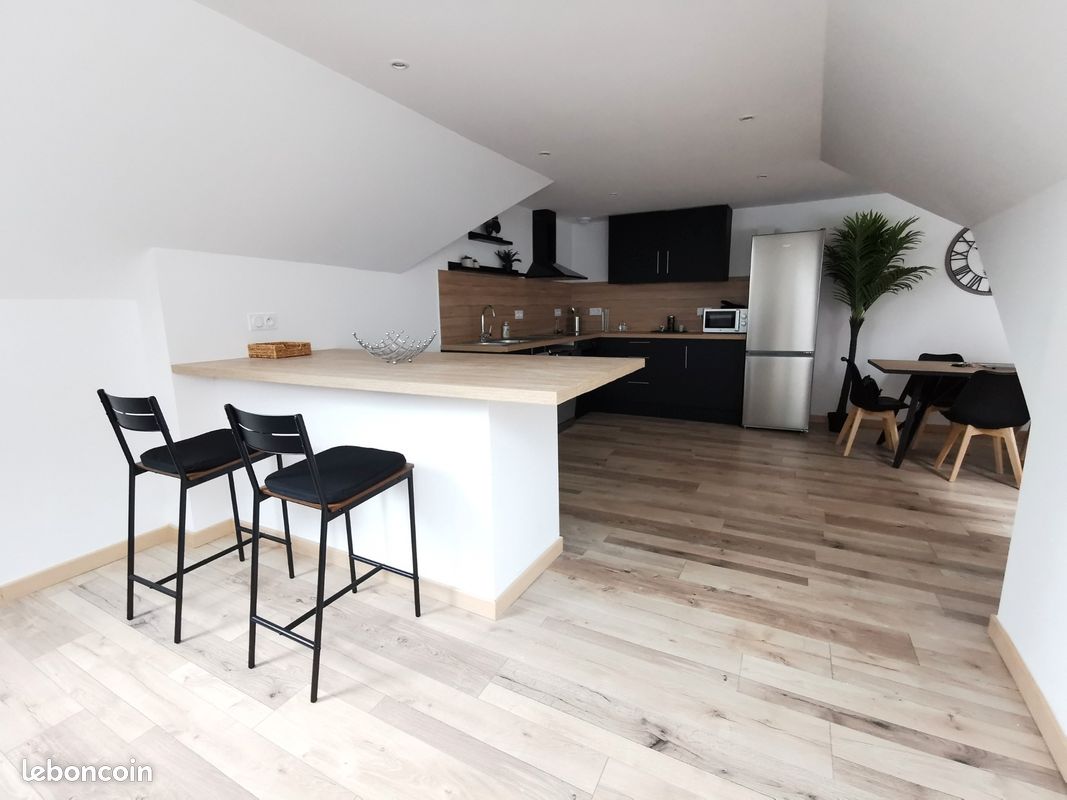 Appartement 4 pièces 94 m² · à Melgven · 94 m² · 930 €/mois