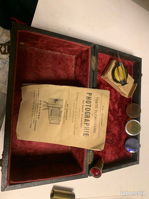 Appareil photo vintage + trepied bois (image 7)