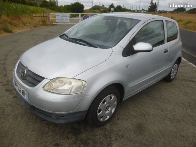 VOLKSWAGEN FOX 1.2 55 cv 26 000 kms 1° MAIN 4 CV CRIT AIR 2 (image 1)
