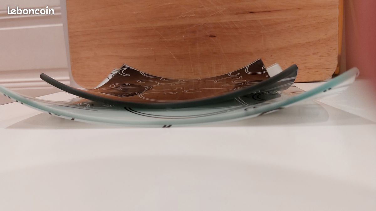 Dessous plat en verre (image 3)