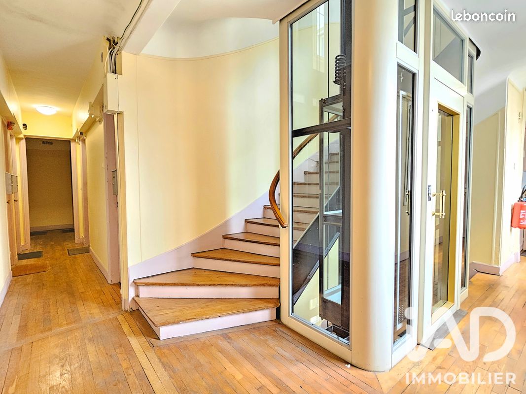 Appartement 1 pièce 13 m² · à Neuilly-sur-Seine · 13 m² · 165 000 €