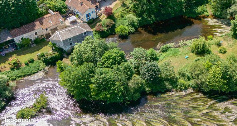 Propriété 7 pièces 207 m²