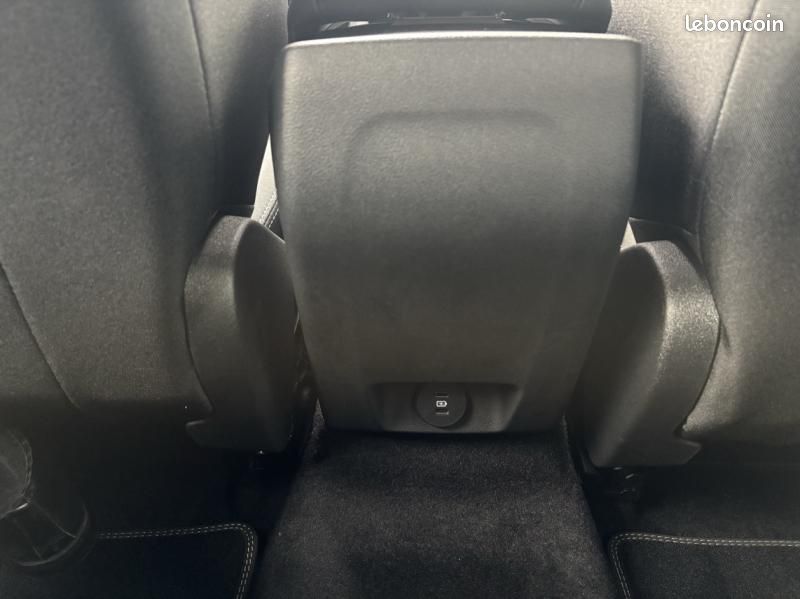 Ford Focus 1.0 EcoBoost mHEV 125ch Titanium X Business (image 13)