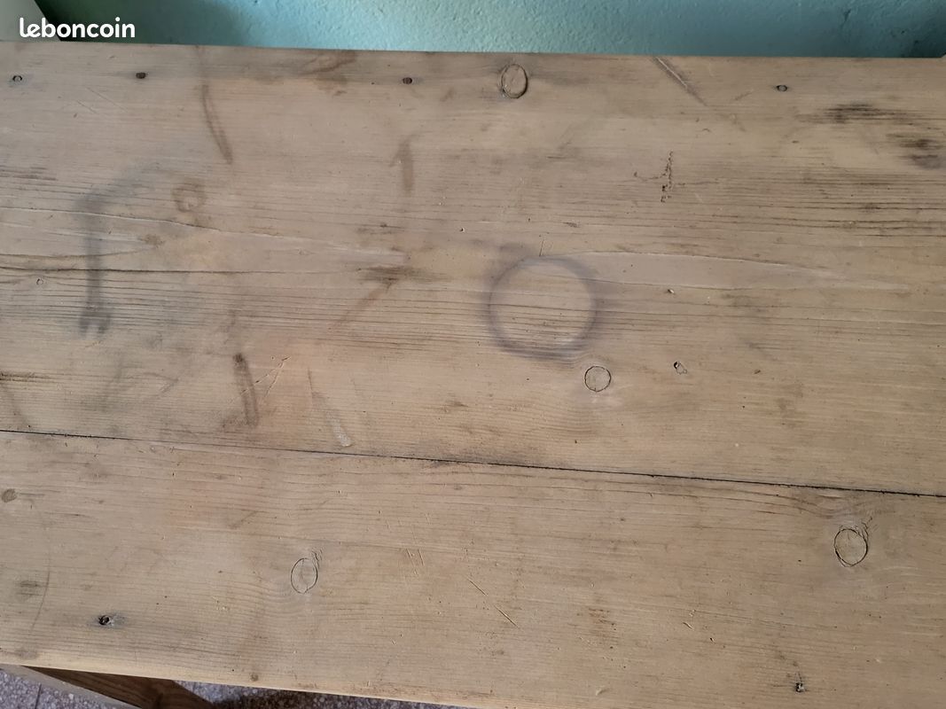 Table en bois (image 3)