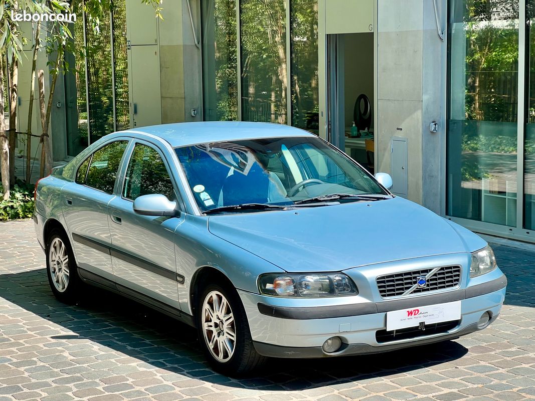 Volvo S60 2.4I 20V 140 CV OPTIMUM BVA SECONDE MAIN GARANTIE 6 MOIS EUROPE AGRÉE VOLVO (image 4)