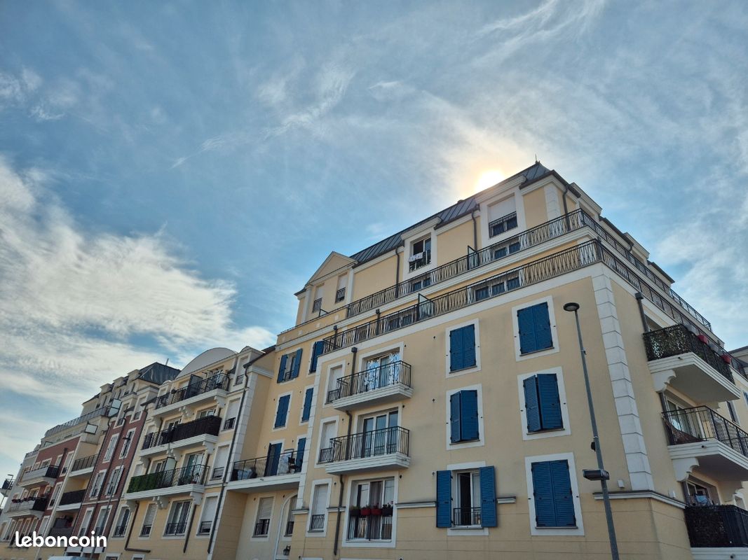 Appartement 2 pièces 45 m² · à Le Blanc-Mesnil · 45 m² · 980 €/mois