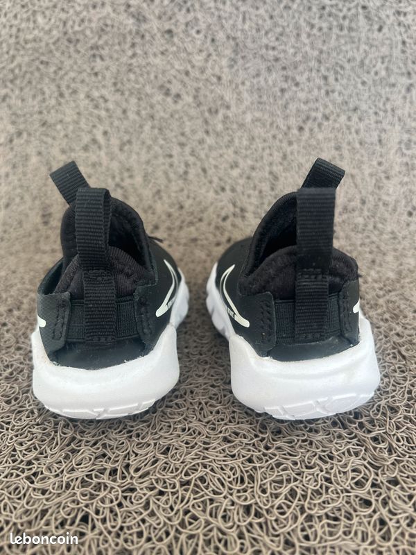 Baskets pour bébés Nike Flex Runner 2 noir pointure 17 (image 4)