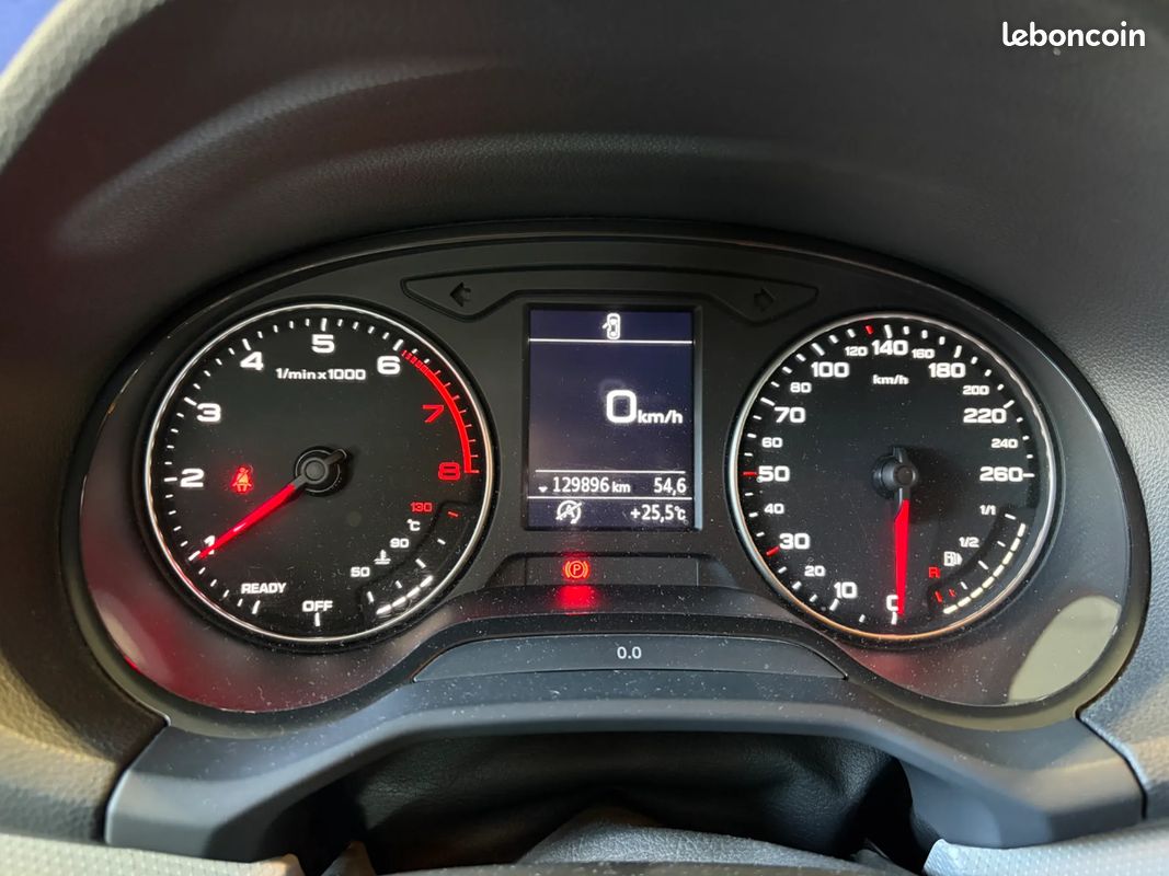 AUDI Q2 30 TFSI 116cv BVM6 - Régulateur/Limiteur de vitesse - Radar de recul - Bluetooth (image 13)