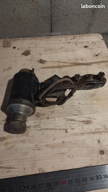 Ancienne Dynamo De Vélo Courson 27 – Chromée – Fabrication Française