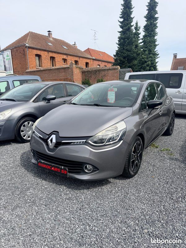 RENAULT CLIO IV 1.2 ESSENCE 75cv (image 2)