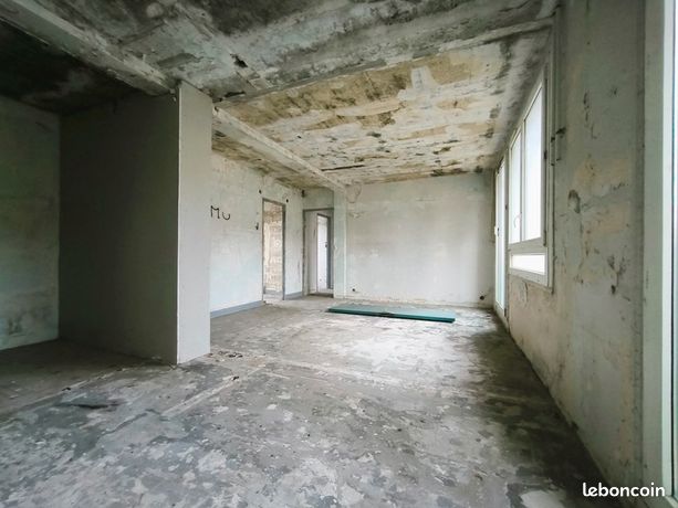 Immeuble 50 pièces 850 m²