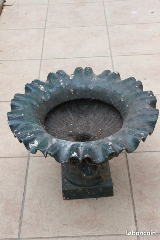 Vasque et plaque tête de lion en métal bouigane63 (image 1)