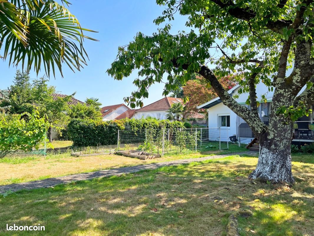 Maison 4 pièces 113 m² · à Billère · 113 m² · 1 800 €/mois