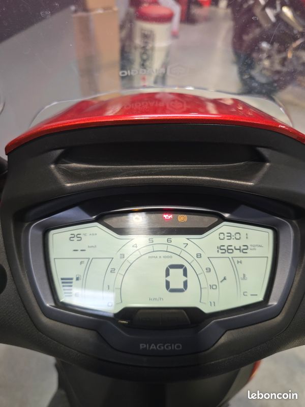 Piaggio Beverly S 400 (image 8)
