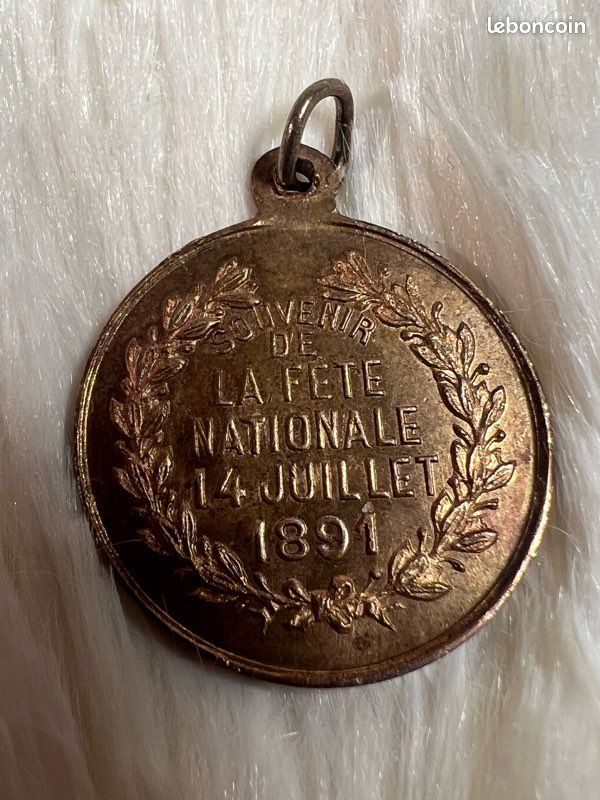 Médaille Patriotique Souvenir Des Fêtes Et Du Grand Concours 1910 3è République