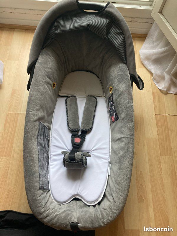 Poussette, cosy, de la naissance à petite enfance (image 3)