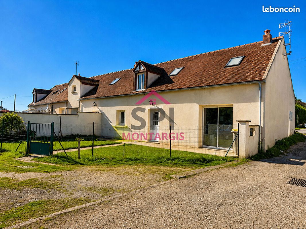 Maison 4 pièces 90 m² · à Corquilleroy · 90 m² · 99 000 €