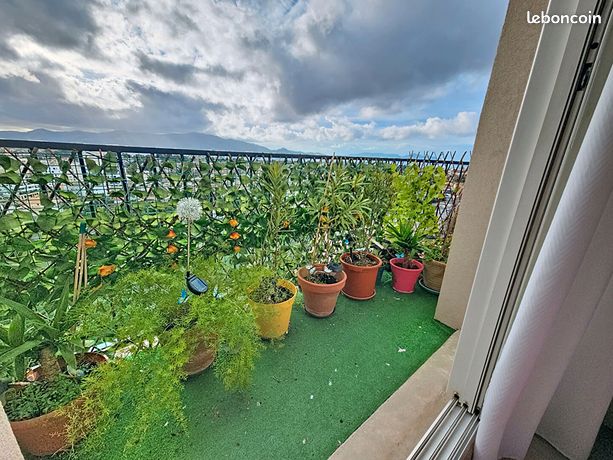 Appartement T3 MARSEILLE à vendre 51 m² • 3 pièces • 1 chambre — 8