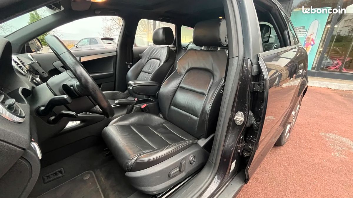 AUDI A3 SPORTBACK 3.2 V6 250 Quattro Ambition Luxe S tronic / TOIT OUVRANT / BOSE (image 17)