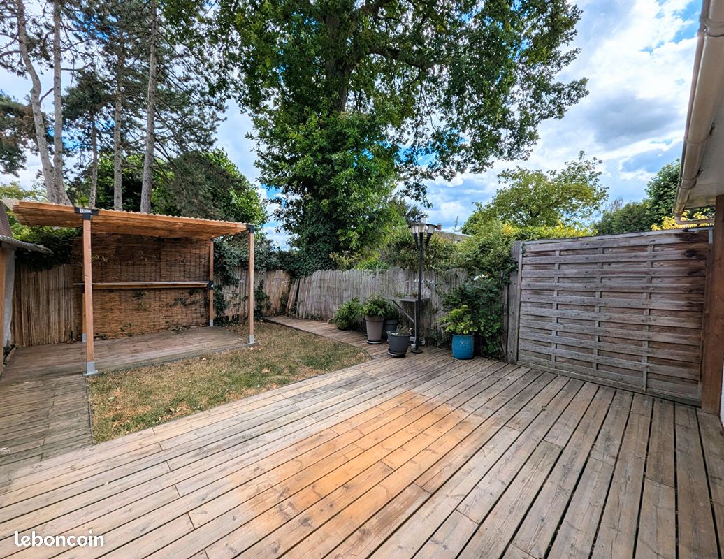 Maison 6 pièces 98 m² · à La Queue-en-Brie · 98 m² · 314 900 €