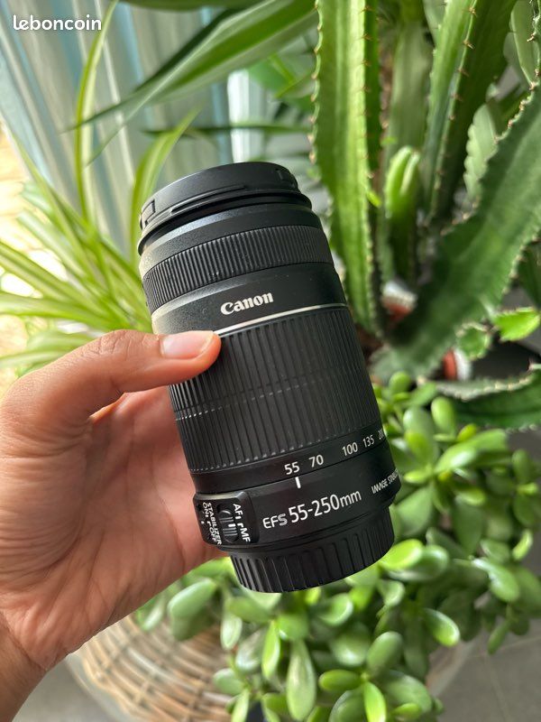 Canon EOS 700D + objectif 55-250 mm – Très bon état (image 2)