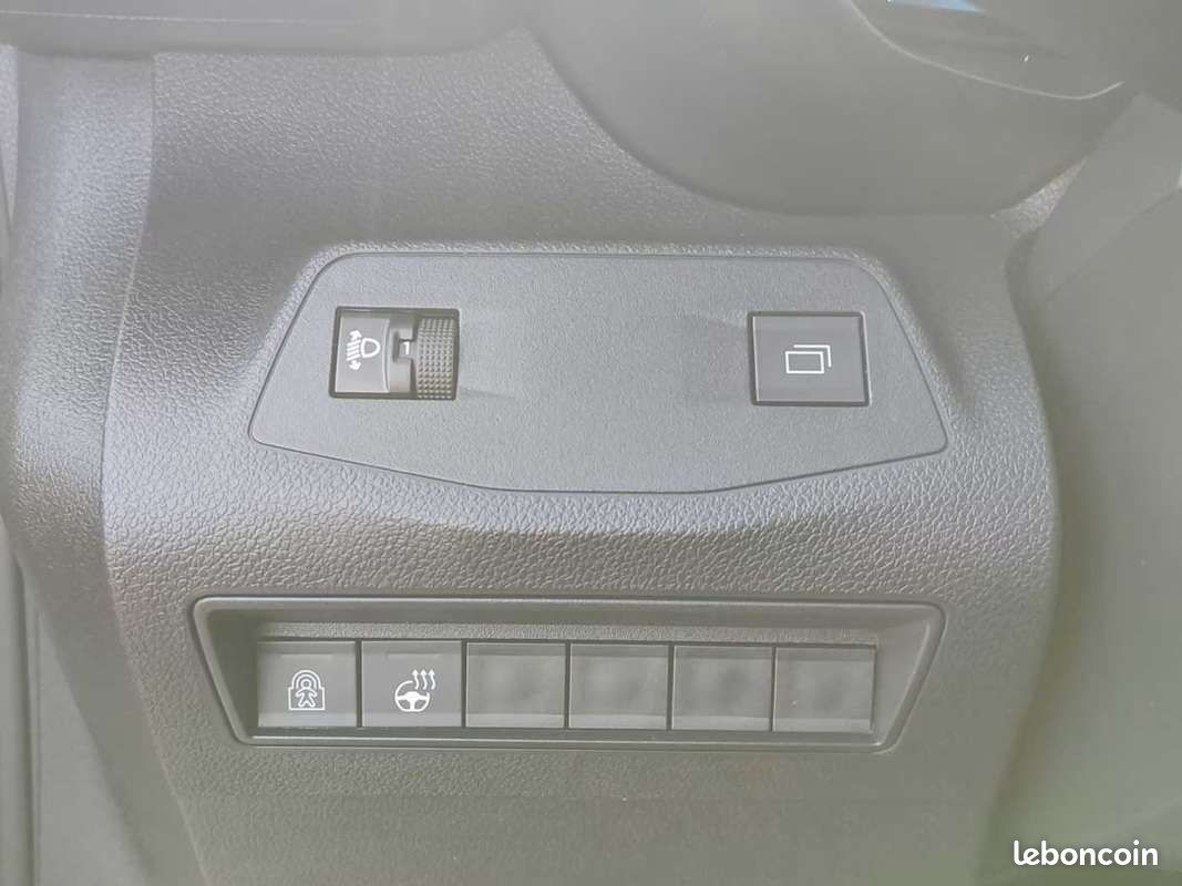 Citroën Berlingo BLUEHDI 100 FEEL PLUS 0MALUS (image 13)
