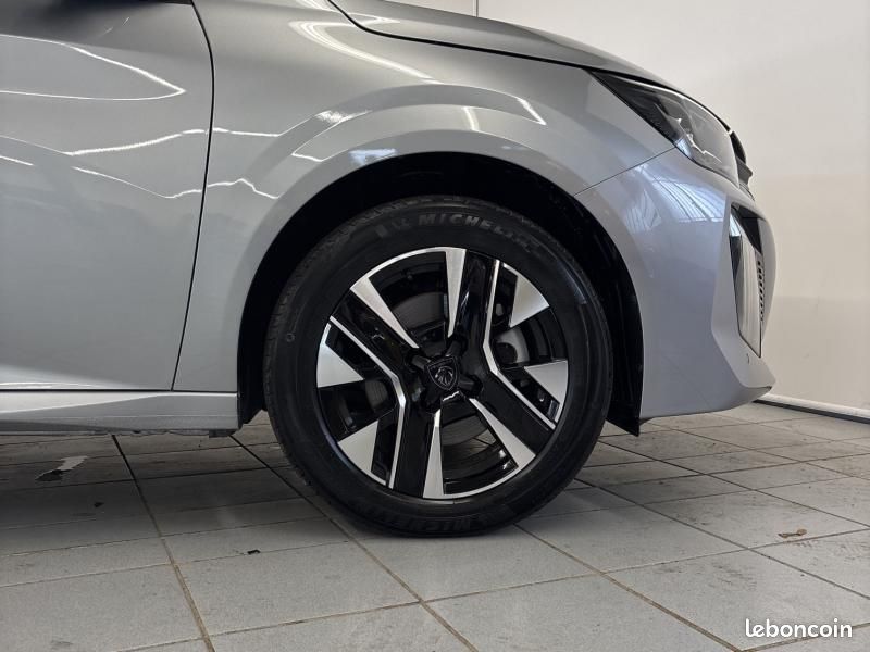 Peugeot 208 1.2 Hybrid 100ch Allure e-DCS6 (image 6)
