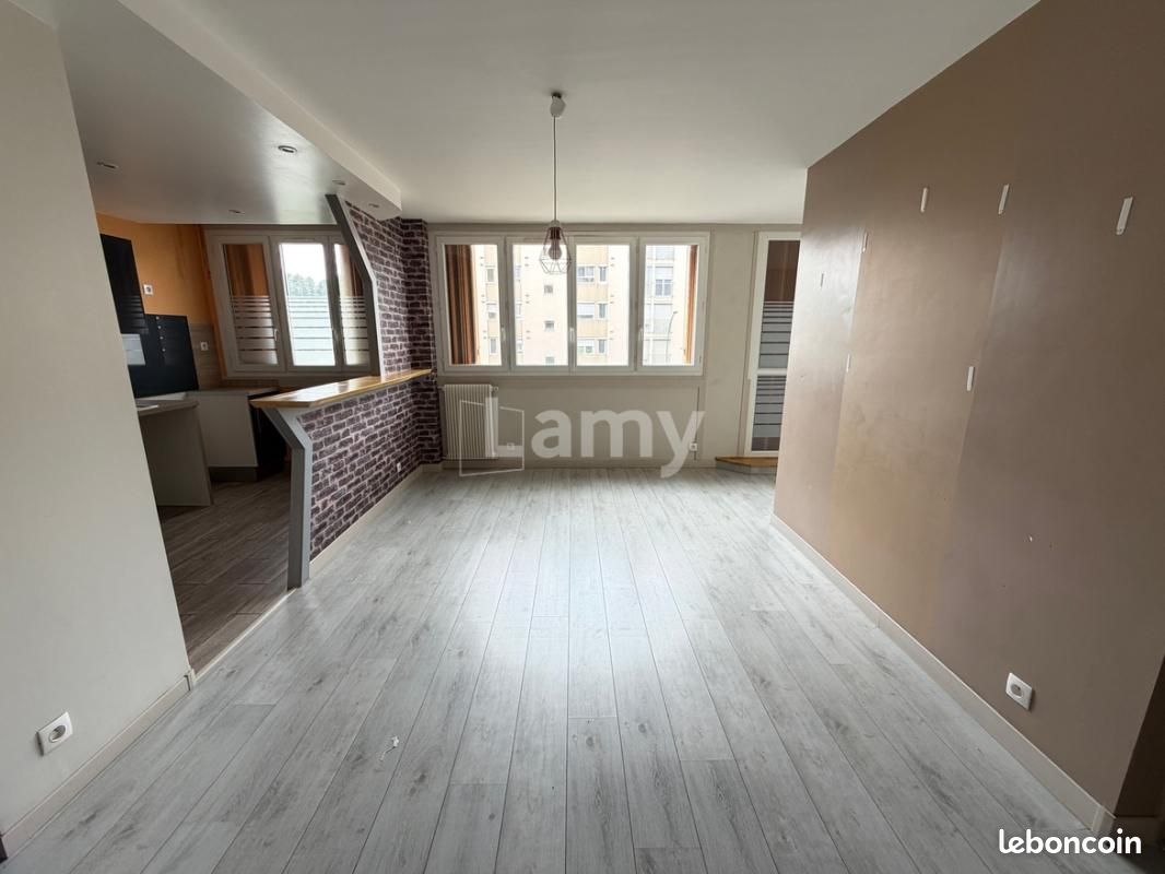 Appartement 4 pièces 70 m² · à Montargis · 70 m² · 690 €