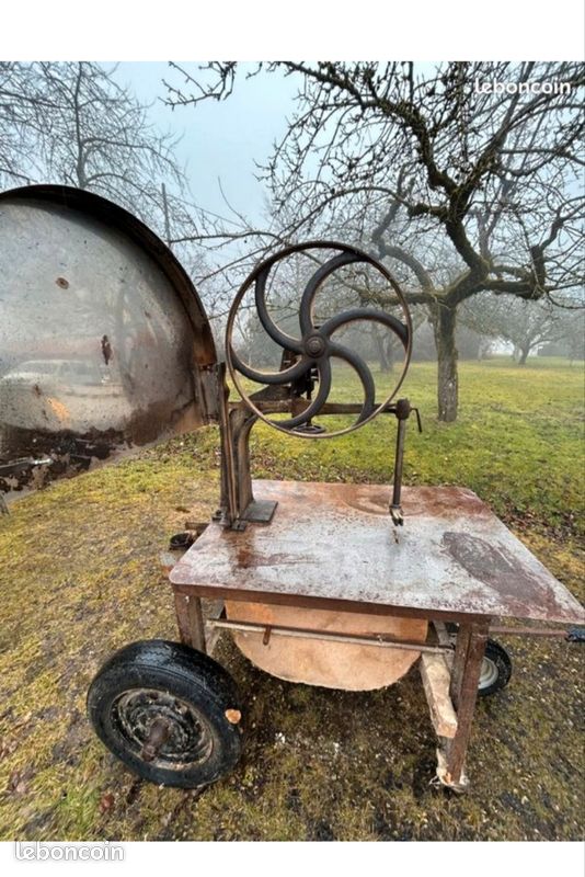 Scie à ruban et moteur (image 8)
