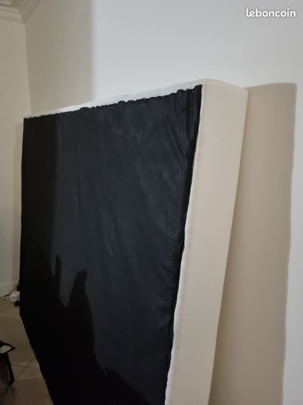 Vends Sommier Tapissier (image 2)
