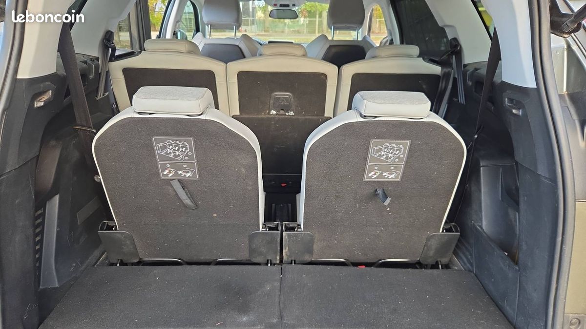 Peugeot 5008 II 1.5 BlueHDi 130 EAT8 Allure Business (image 27)