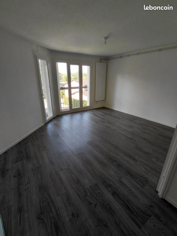 Appartement 3 pièces 66 m² · à Domène · 66 m² · 655 €/mois