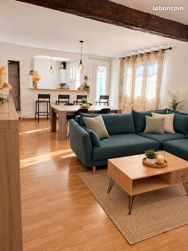 Appartement 5 pièces 85 m² · à Pont-Saint-Esprit · 85 m² · 88 000 €