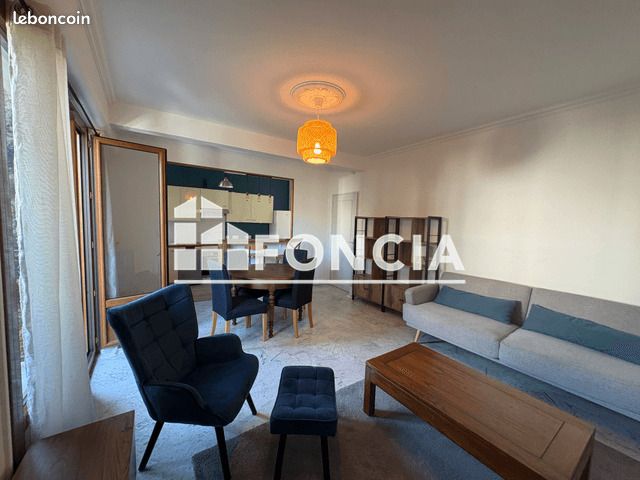 Appartement 3 pièces 65 m² · à Nîmes · 65 m² · 1 050 €