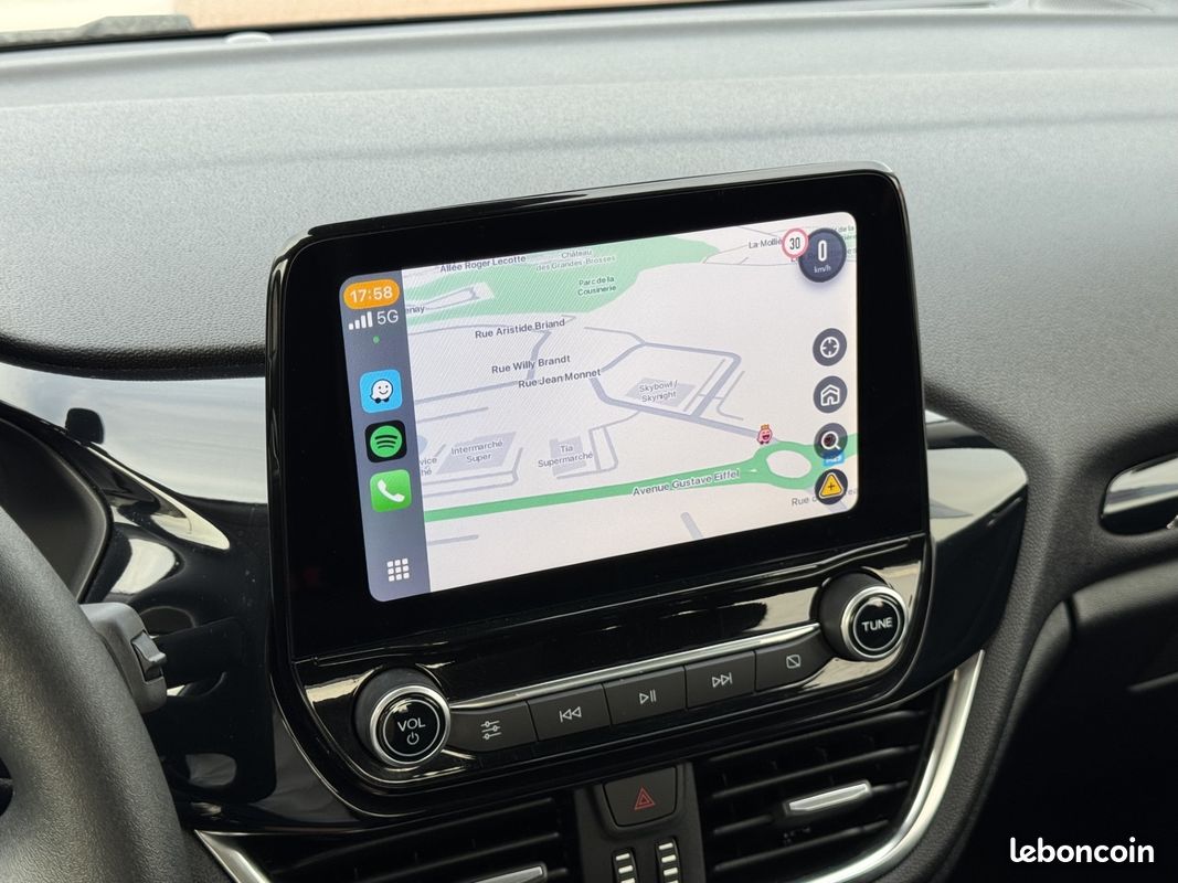 ⚫FORD FIESTA 5 PORTES 70 CH BVM5 BUSINESS / Garantie 12 Mois / CARPLAY / Radar de Recul / Régulateur De Vitesse / FAIBLE KM / (image 5)