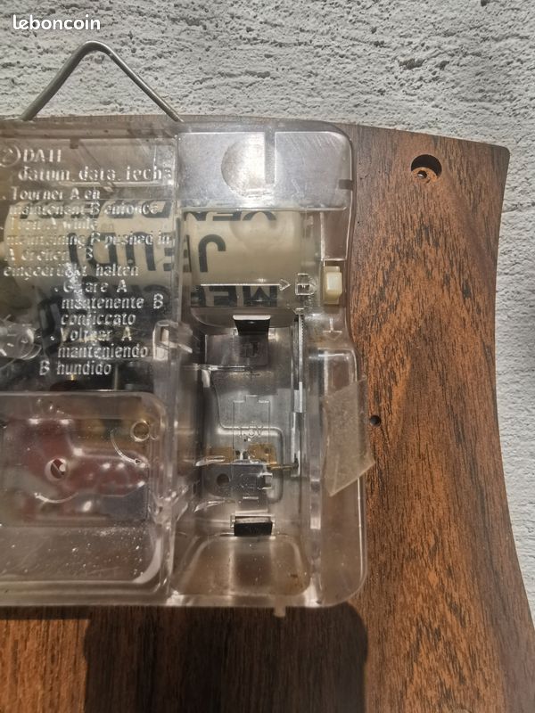 Horloge murale vintage Japy 276 Transistor – calendrier jour/date – années 70 (image 7)
